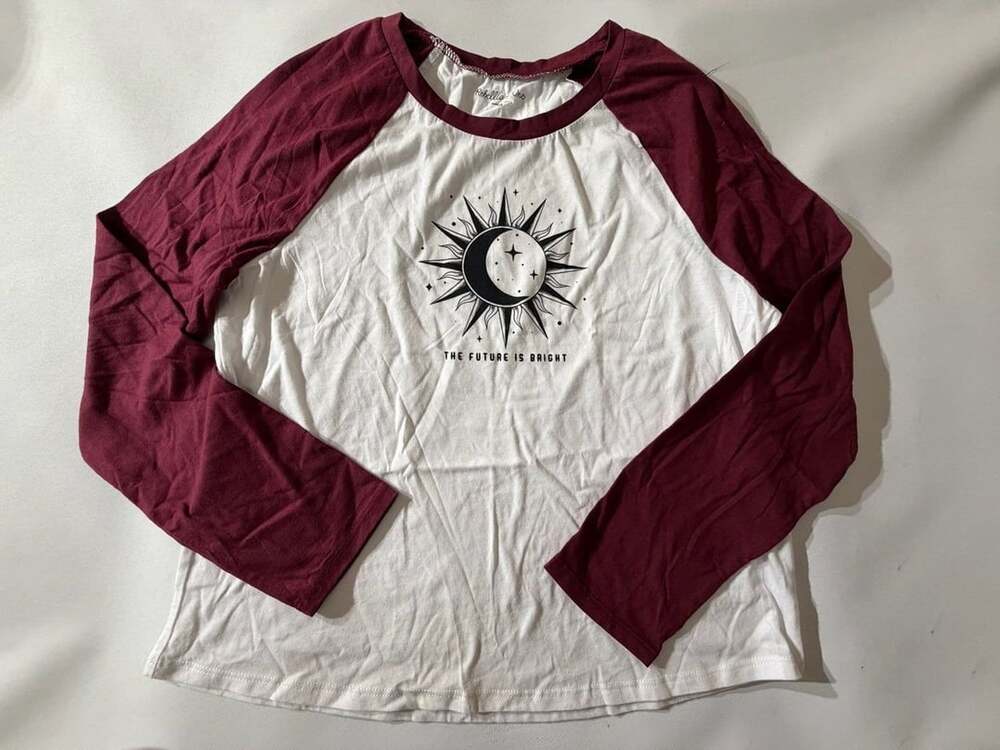 Rebellious One Burgundy White Sun & Moon Graphic Baseball Tee Top Womens Medium